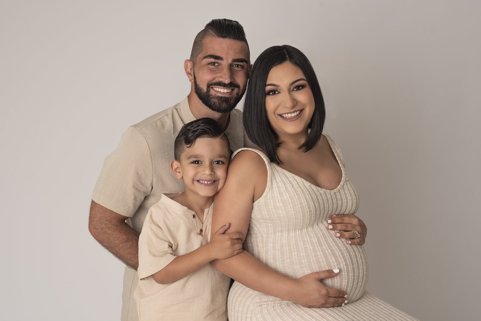 Maternity portrait Apkarian